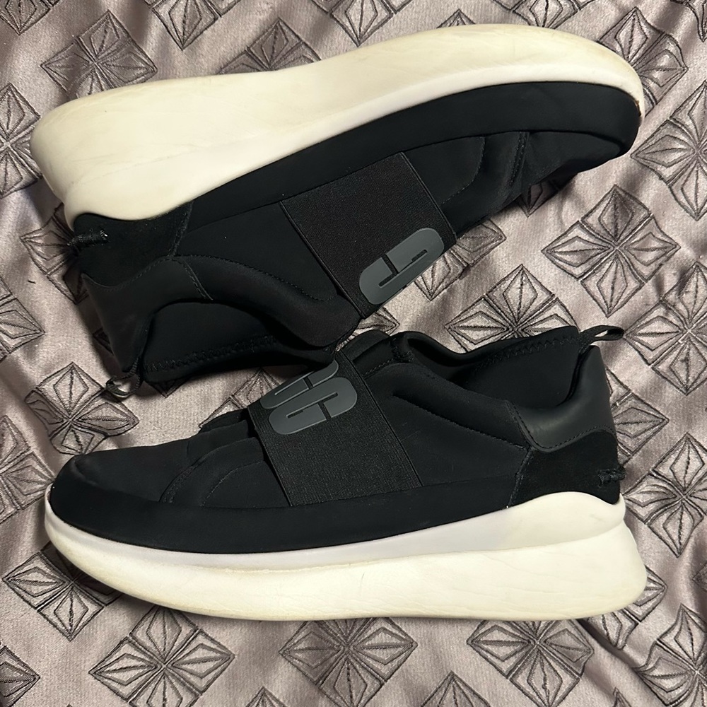 Women’s UGG sneakers